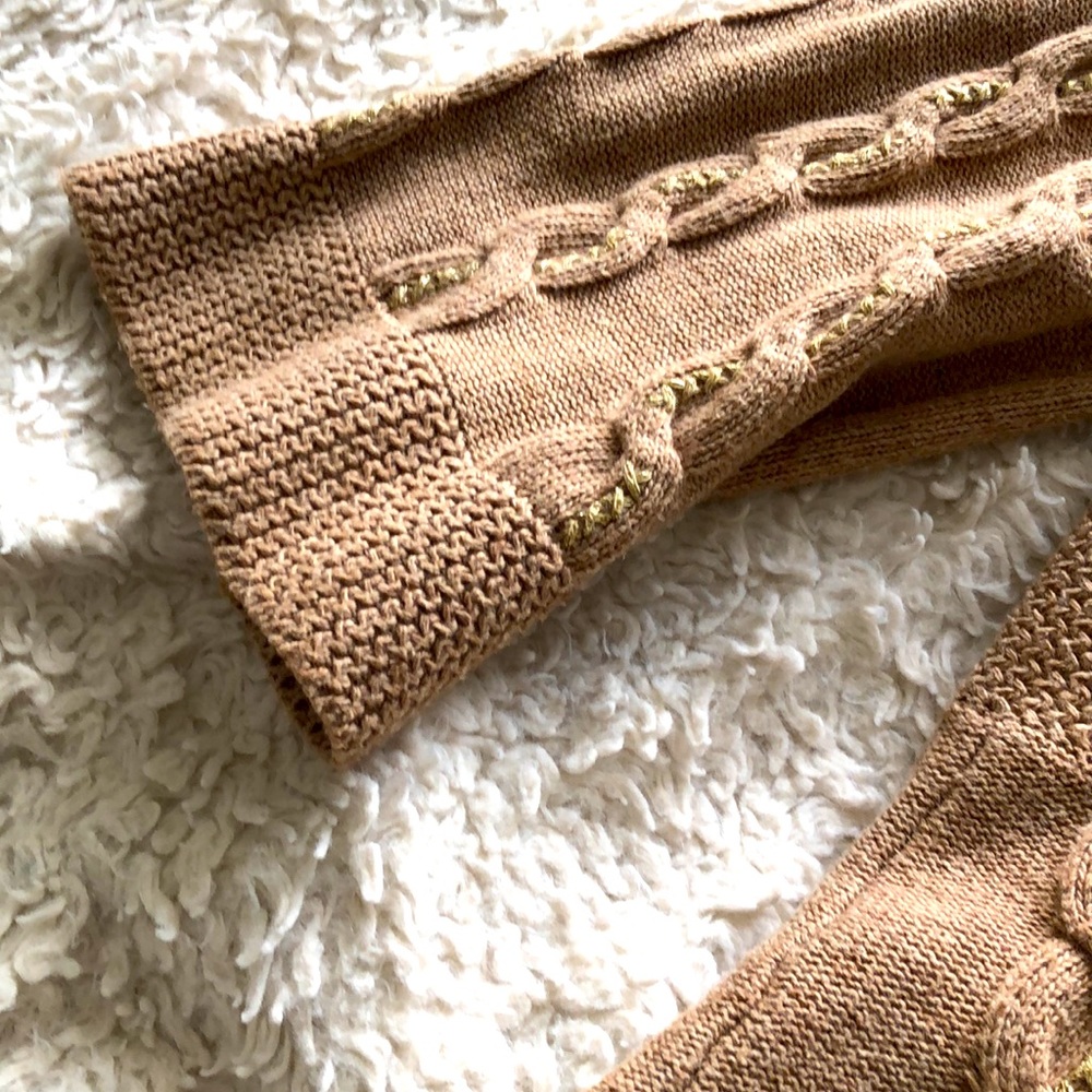 LIA MOLLY CABLE KNIT CARDIGAN - Picture 4 of 8